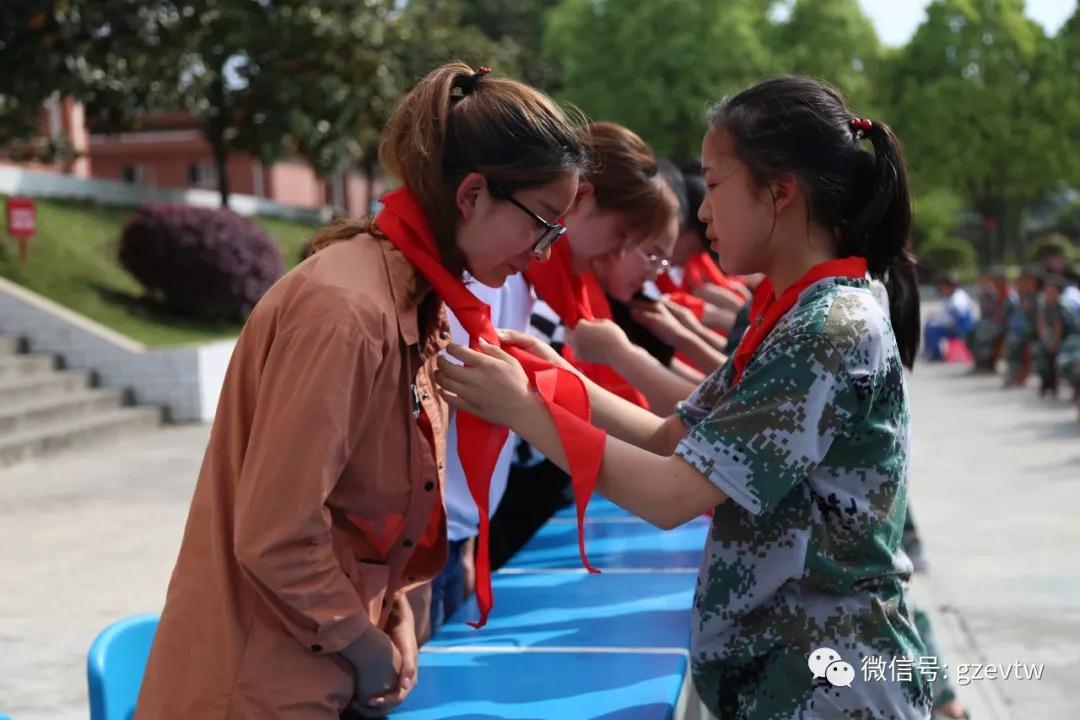 易倍体育-易倍中国有限公司官网“青春有伴·我不孤单”系列主题帮扶活动之“微扶贫·微心愿”(图5)